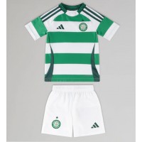 Celtic Koti Peliasu Lasten 2024-25 Lyhythihainen (+ Lyhyet housut)